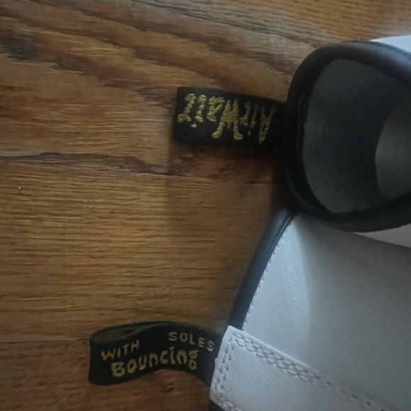 Dr. Martens Zavala Casual Combat Boot, White Size 7 - Picture 7 of 8